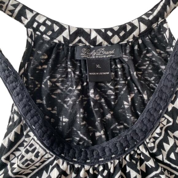 3/$21 Lucky Brand Black and White Halter Style Tank - XL - Picture 4 of 4